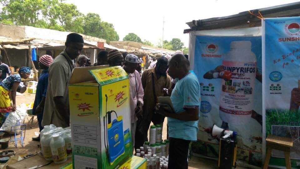 1494554485803488L6wr.jpg 2.jpg